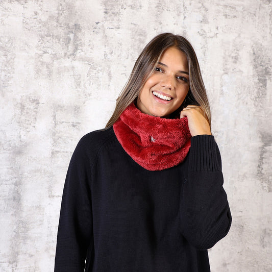 Cuello Teddy Bordo