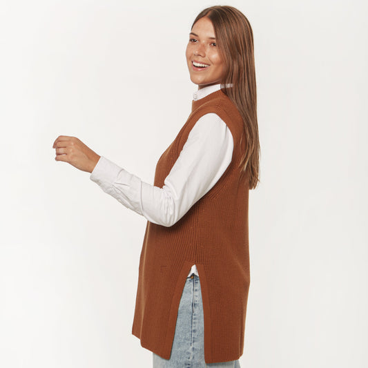 Chaleco Largo Tejido Marron