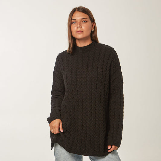 Sweater Trenzado Largo Negro