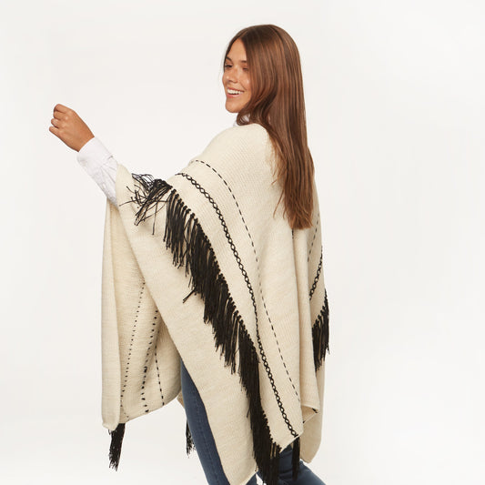 Poncho Crines Lana Natural