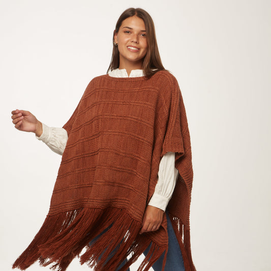 Poncho Flor de Liz Chocolate